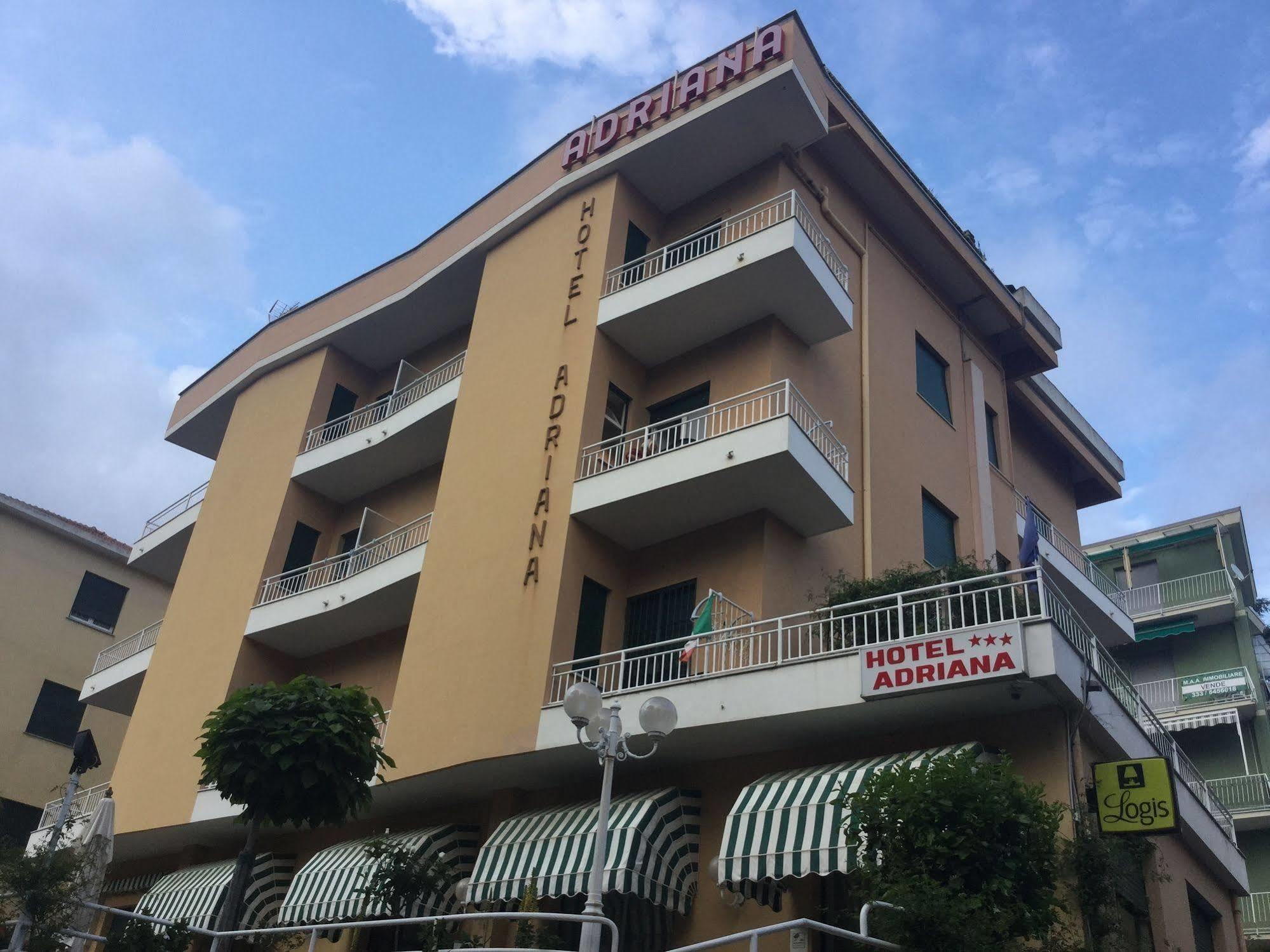 Albergo Adriana Челле-Лигуре Экстерьер фото